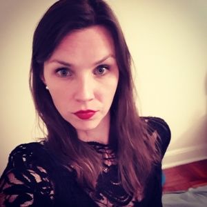 Meet your Posher, Vera